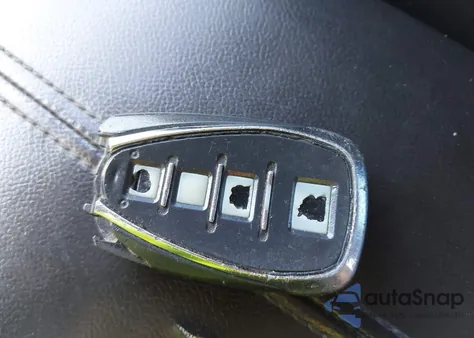 2018 Chevrolet Malibu Lt z USA, uszkodzony, nr VIN 1G1ZD5ST9JF259853